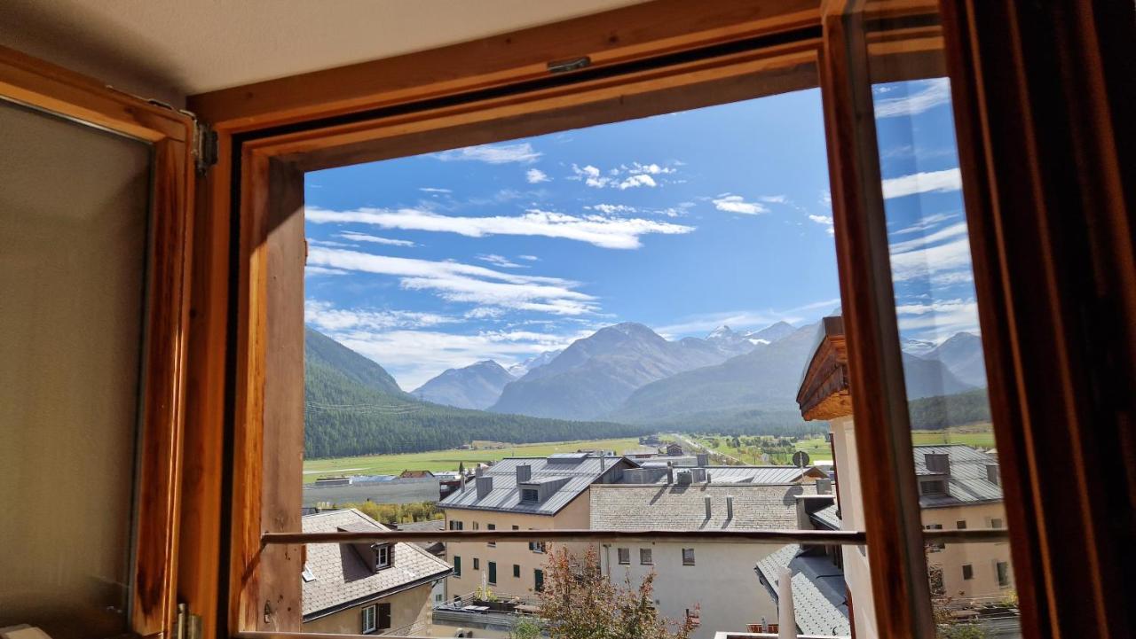 Weisses Kreuz - Crusch Alva Samedan Exterior foto